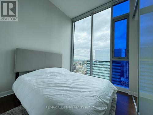 Lph3407 - 375 King Street W, Toronto, ON - Indoor Photo Showing Bedroom