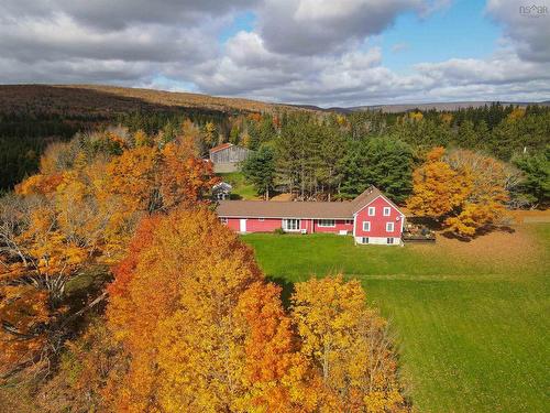 2639 Cabot Trail, Middle River, NS 