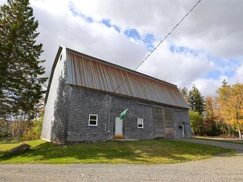 2639 Cabot Trail, Middle River, NS 