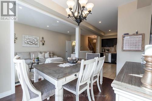 10 - 45 Seabreeze Crescent, Hamilton, ON - Indoor Photo Showing Dining Room