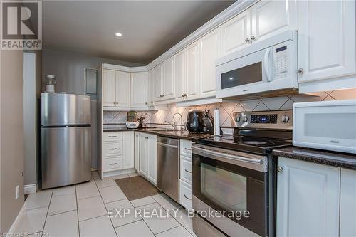 G - 48 Windom Road, Kitchener, ON - Indoor Photo Showing Kitchen With Stainless Steel Kitchen