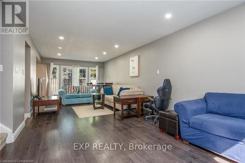 G - 48 Windom Road, Kitchener, ON - Indoor Photo Showing Living Room