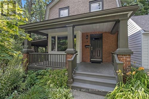 4 Middleton Drive, Ottawa, ON - Outdoor With Deck Patio Veranda