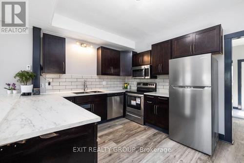 34 Strachan Street, Belleville, ON - Indoor Photo Showing Kitchen