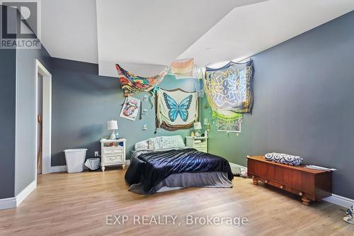 83 Essex Drive N, Belleville, ON - Indoor Photo Showing Bedroom