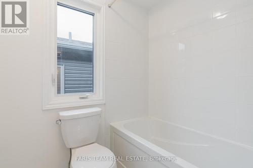 91 Berkely Street, Wasaga Beach, ON - Indoor Photo Showing Bathroom