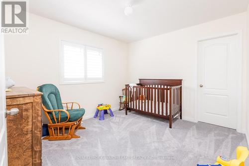 16 Cliff Thompson Court, Georgina (Sutton & Jackson'S Point), ON - Indoor Photo Showing Bedroom