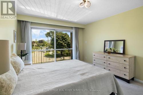 19 Terryellen Crescent, Toronto, ON - Indoor Photo Showing Bedroom