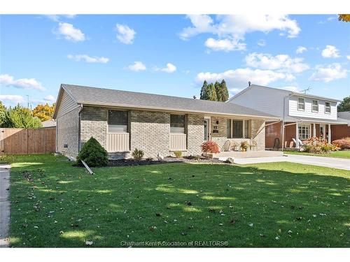 42 Daleview Crescent, Chatham, ON 