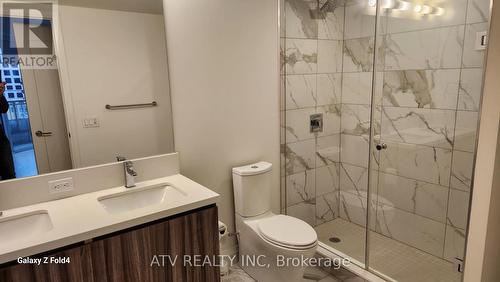 704 - 151 Avenue Road, Toronto, ON - Indoor Photo Showing Bathroom