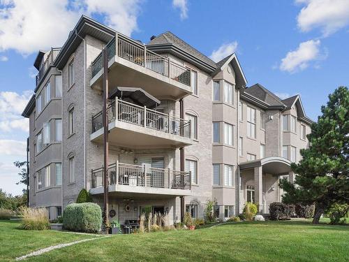 FaÃ§ade - 403-291 Place Harel, Sainte-Thérèse, QC - Outdoor With Facade