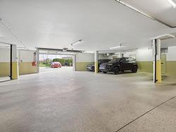 Garage - 