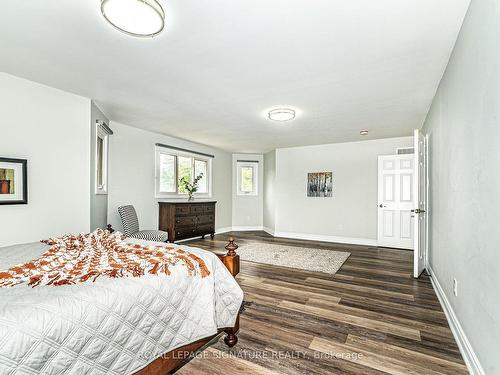 15 Corkett Dr, Brampton, ON - Indoor Photo Showing Bedroom