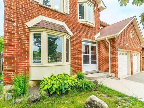 15 Corkett Dr, Brampton, ON - Outdoor With Exterior