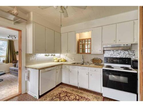 Kitchen - 1771 Rue Principale, Mont-Blanc, QC - Indoor Photo Showing Kitchen With Double Sink