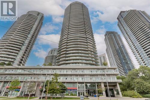 2203 - 2230 Lakeshore Boulevard W, Toronto, ON - Outdoor With Facade