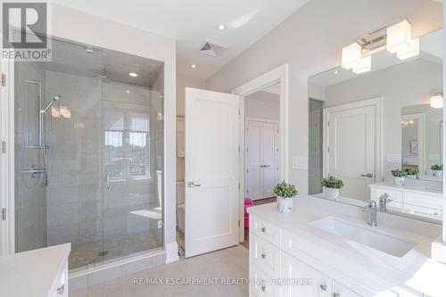 339 Morden Road, Oakville, ON - Indoor Photo Showing Bathroom