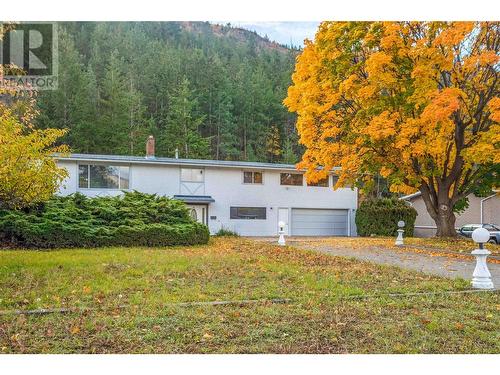 1445 Ponderosa Road, West Kelowna, BC - Outdoor