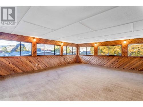 1445 Ponderosa Road, West Kelowna, BC - Indoor Photo Showing Other Room