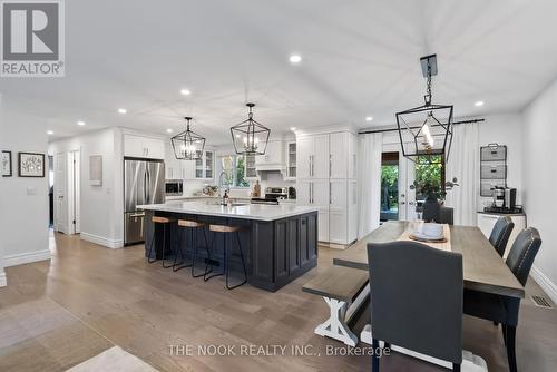 8 Whitt Crescent, Kawartha Lakes (Bethany), ON - Indoor Photo Showing Dining Room