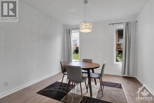 Custom lighting. - 4527 Kelly Farm Drive, Ottawa, ON - Indoor Photo Showing Dining Room