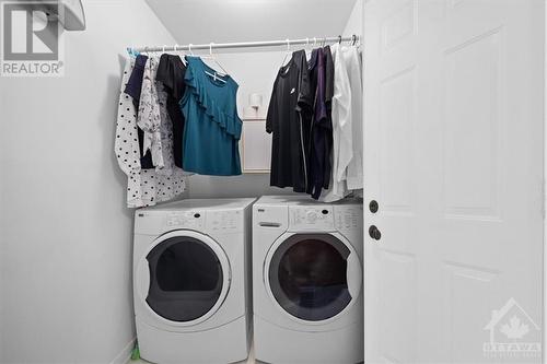 32 Whalings Circle, Stittsville, ON - Indoor Photo Showing Laundry Room