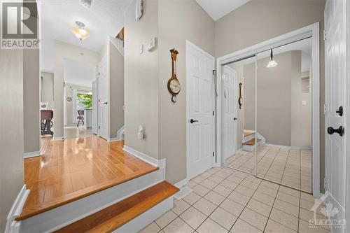 32 Whalings Circle, Stittsville, ON - Indoor Photo Showing Other Room