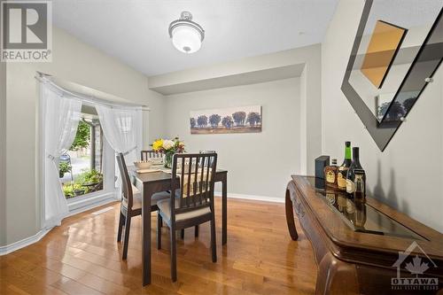 32 Whalings Circle, Stittsville, ON - Indoor Photo Showing Dining Room