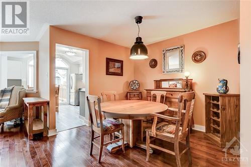 130 Landover Crescent, Kanata, ON - Indoor Photo Showing Dining Room