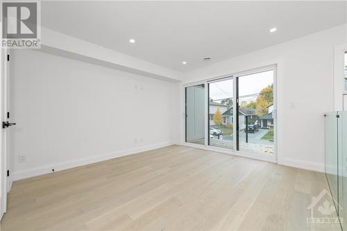 531 Broadhead Avenue Unit#A, Ottawa, ON - Indoor Photo Showing Other Room