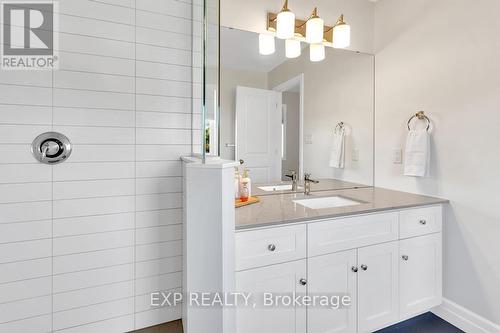 27 Muma Street, Blandford-Blenheim, ON - Indoor Photo Showing Bathroom