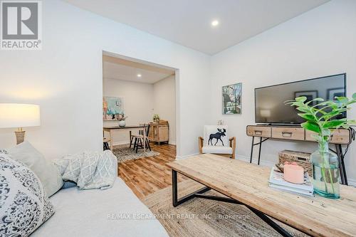 63 Beechwood Avenue, Hamilton, ON - Indoor Photo Showing Other Room