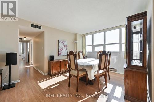 1201 - 2323 Confederation Parkway, Mississauga, ON - Indoor Photo Showing Dining Room