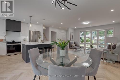 2435 Cyprus Avenue, Burlington, ON - Indoor Photo Showing Dining Room