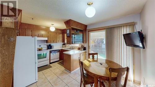 47 Minot Drive, Regina, SK - Indoor