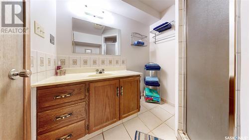 47 Minot Drive, Regina, SK - Indoor Photo Showing Bathroom