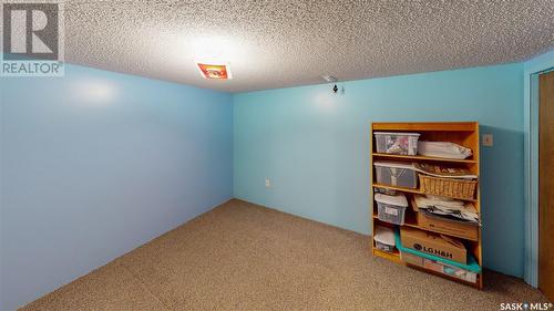 47 Minot Drive, Regina, SK - Indoor Photo Showing Other Room