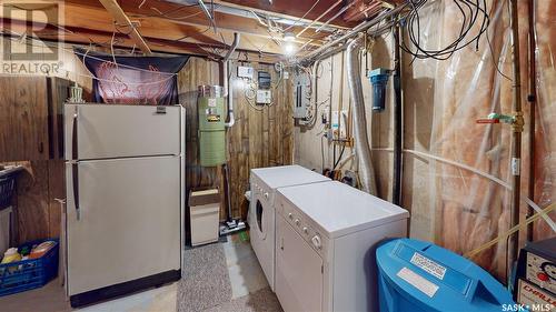 47 Minot Drive, Regina, SK - Indoor Photo Showing Basement