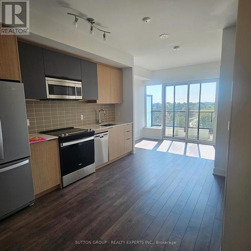 617 - 1350 Ellesmere Road, Toronto, ON - Indoor Photo Showing Kitchen