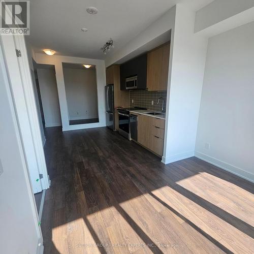 617 - 1350 Ellesmere Road, Toronto, ON - Indoor Photo Showing Kitchen