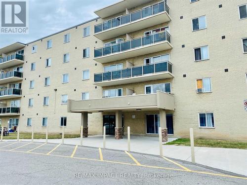 305 - 936 Glen Street, Oshawa, ON - Outdoor With Balcony