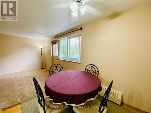 305 - 936 Glen Street, Oshawa, ON - Indoor Photo Showing Dining Room