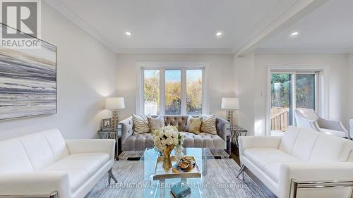 69 Bayswater Avenue, Richmond Hill, ON - Indoor Photo Showing Living Room