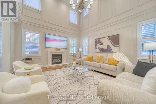 18 Skyline Trail, King, ON - Indoor Photo Showing Living Room With Fireplace