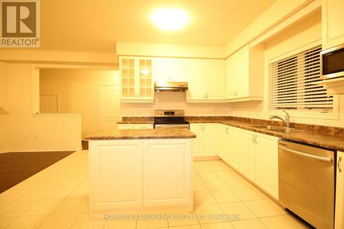 99 Colville Place, Milton, ON - Indoor Photo Showing Kitchen With Double Sink