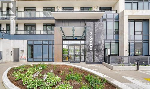 803 - 3200 William Coltson Avenue, Oakville, ON - Outdoor With Balcony With Facade