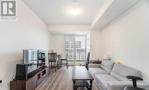 803 - 3200 William Coltson Avenue, Oakville, ON - Indoor Photo Showing Living Room