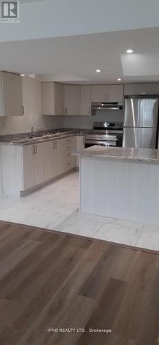 Bsmt - 87 Campwood Crescent, Brampton, ON - Indoor Photo Showing Kitchen