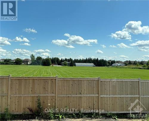 828 Snowdrop Crescent, Ottawa, ON - Outdoor With View