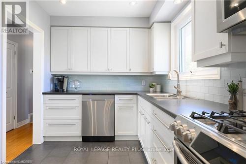 249 Snowden Road, Oakville, ON - Indoor Photo Showing Kitchen With Double Sink